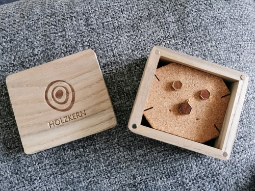 Holzkern facade ohrringe und - holzkern,