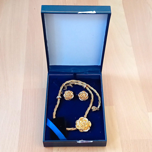 Goldfarbenes schmuckset - goldfarbenes,